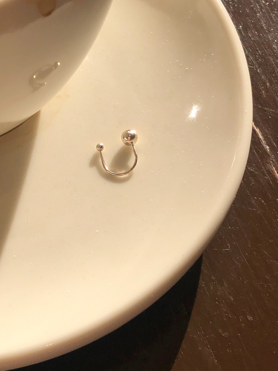 [925 silver] mini ball earcuff