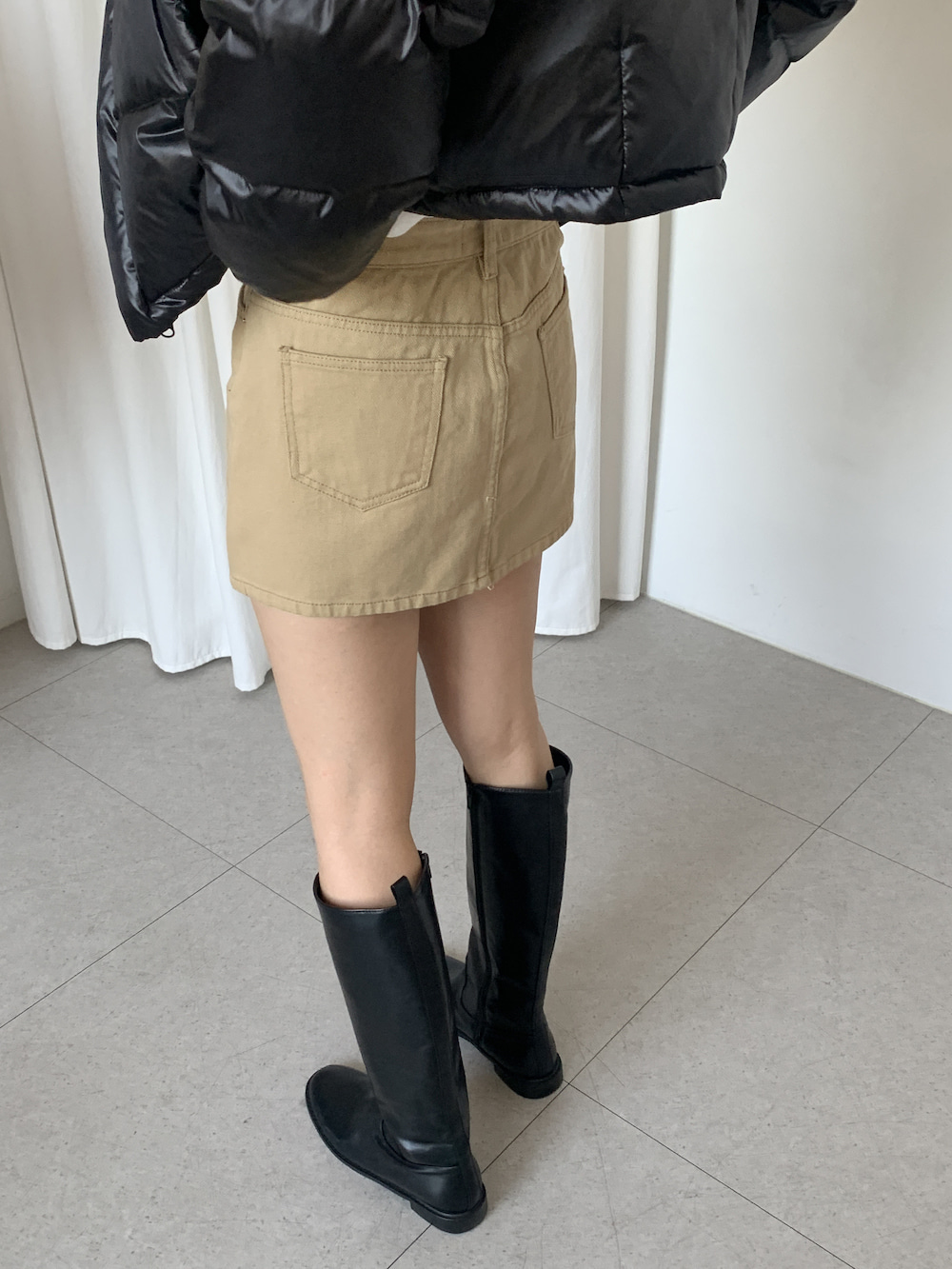 Beige mini skirt (s,m)