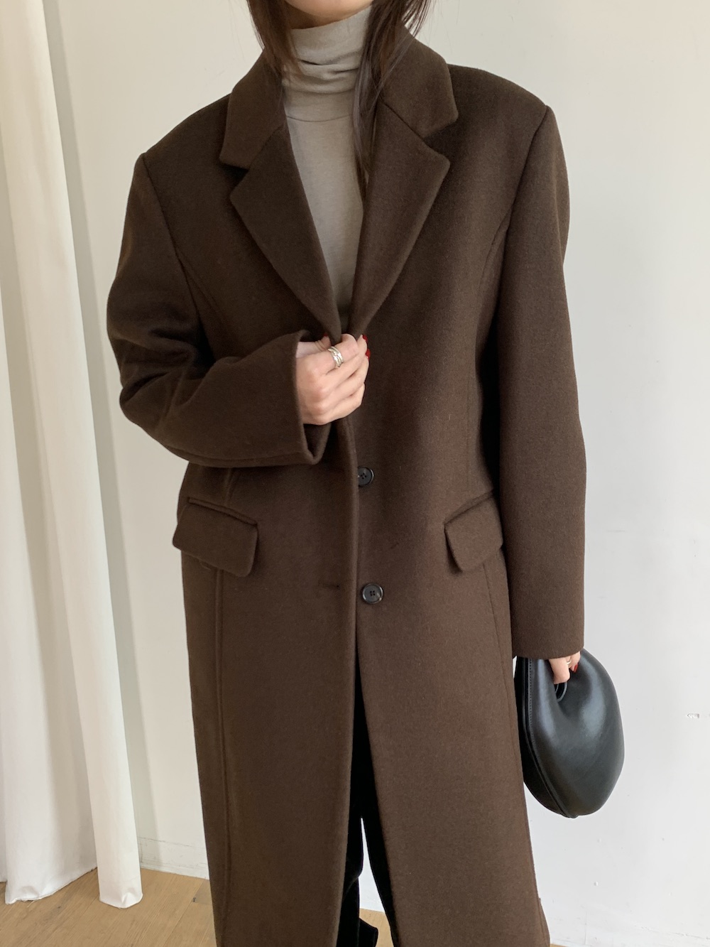 Curved wool coat (2 col)